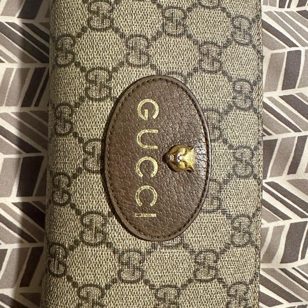 Neo Vintage GG Supreme Zip Around Wallet